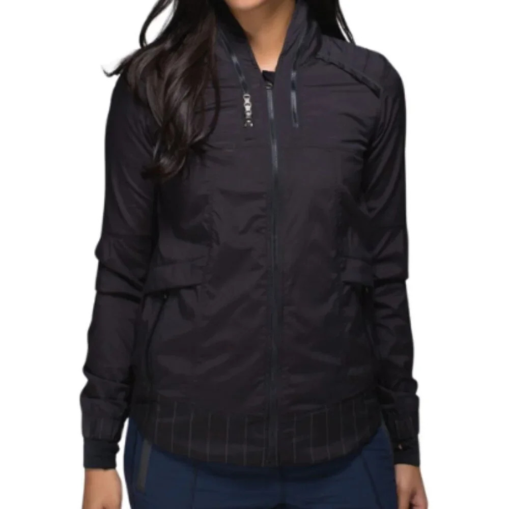 Lululemon Womens Size 4 Spring Forward Hidden Hood Jacket